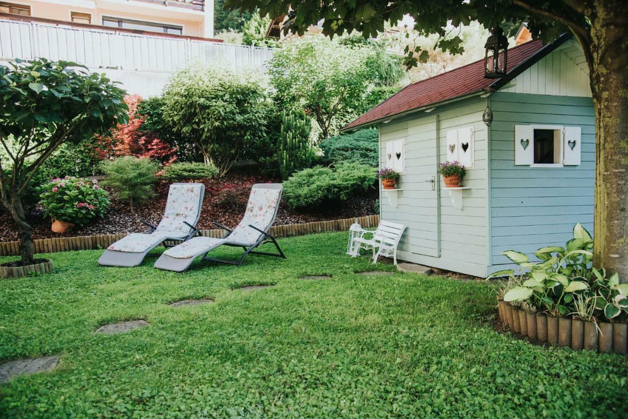 Apartmaji Urska Lasko Exterior photo